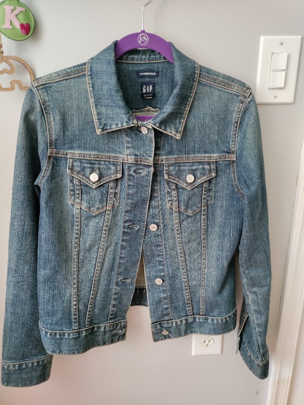 Gap Jean Jacket Size M